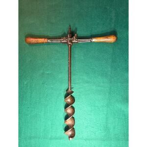 Antique Wood Auger Drill Tool with changeable bit fantastic old wood auger